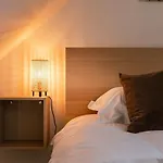 Huswell - Bright Duplex Apartment Close To The Sea